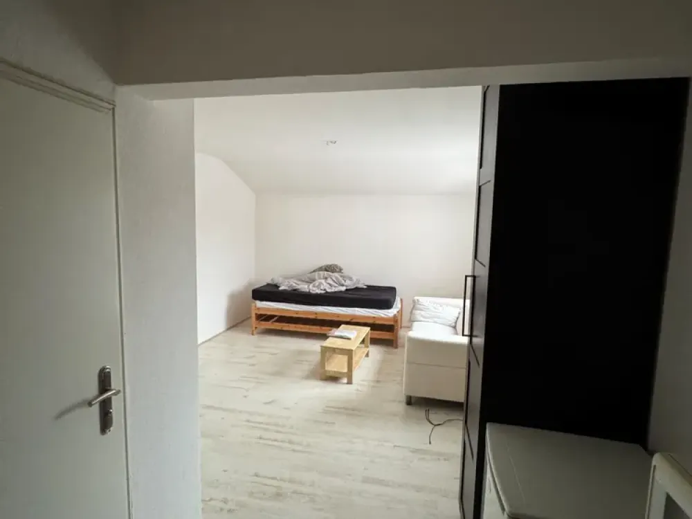 Singles aufgepasst! Helle 2-Zimmer-Wohnung im beliebten Lorettoviertel