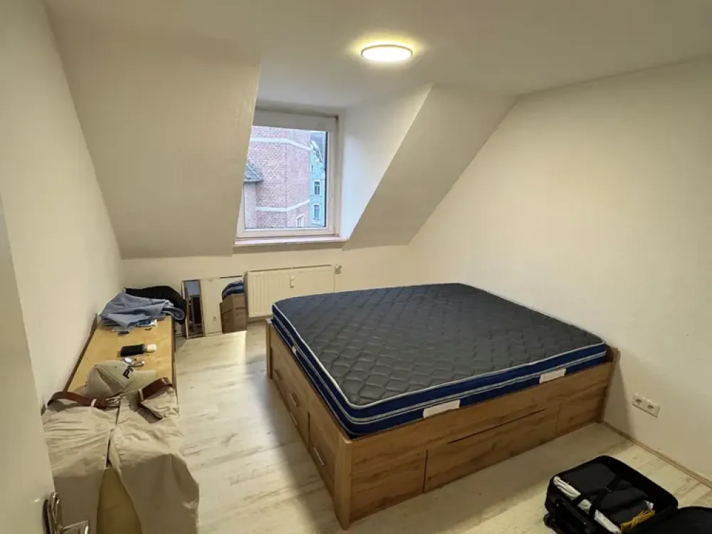 Singles aufgepasst! Helle 2-Zimmer-Wohnung im beliebten Lorettoviertel