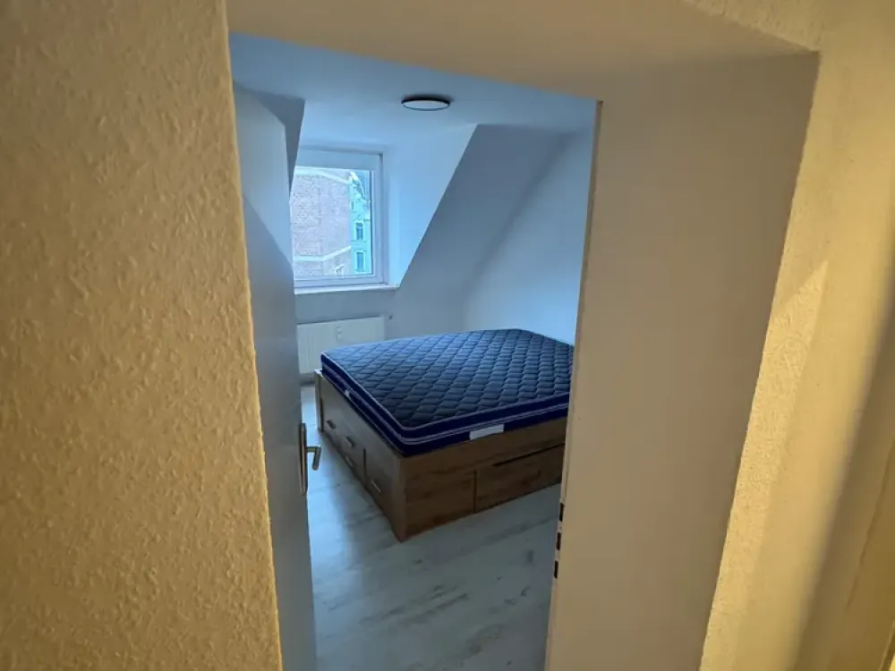 Singles aufgepasst! Helle 2-Zimmer-Wohnung im beliebten Lorettoviertel