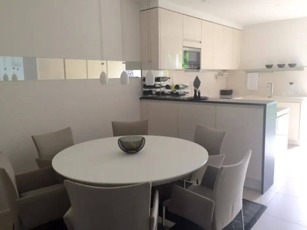 Königsdorf, exklusive u. moderne 3 Zi.-Gartenwohnung, Blick ins Grüne, ruhige Lage, Aufzug!
