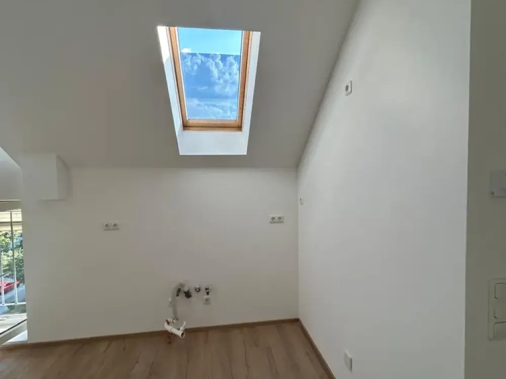 Moderne Galerie-Dachgeschosswohnung mit Loft-Flair