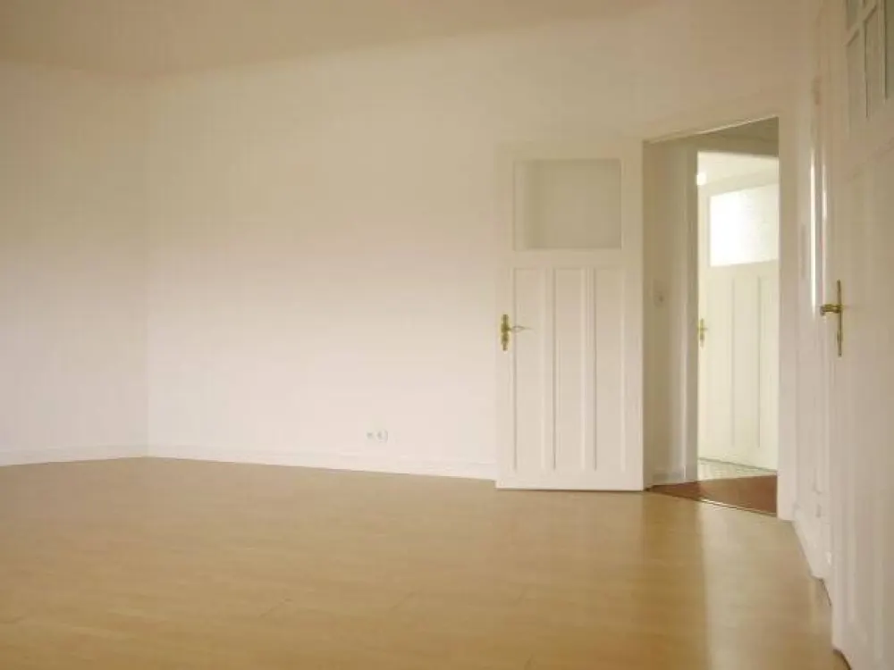 Wohnen und Arbeiten: direkt am Isemarkt-Harvestehude/Eppendorf: 5-Zimmer Wohnbüro/Praxis