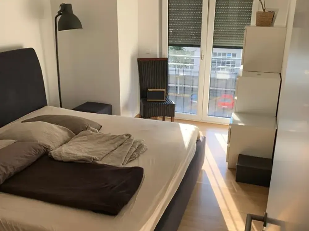 Helle und Geschmackvolle 2-Raum-Wohnung mit Balkon und EBK in Kornwestheim