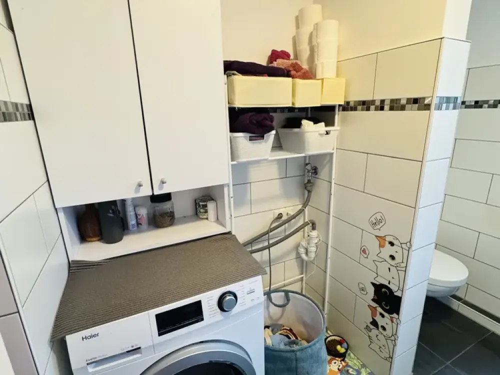 Befristet für 1 Jahr mit Verlängerungsmöglichkeit auf bis zu 2 Jahre: Möblierte 3-Zimmer-Wohnung