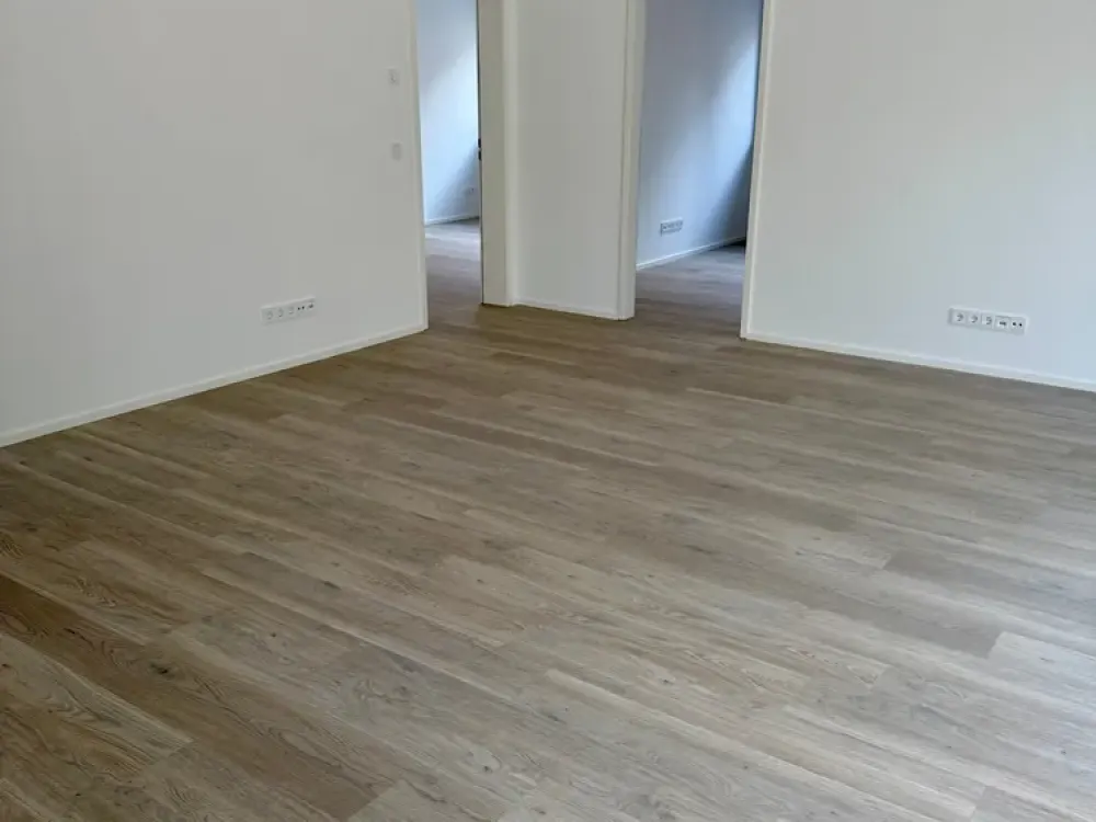 Erstbezug Neubau: 3-Zimmer mit Balkon in den Elbvororten, 87,5 m², 1. OG