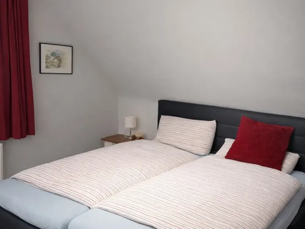 Renovated 2-Room Apartment in Hamburg-Langenhorn