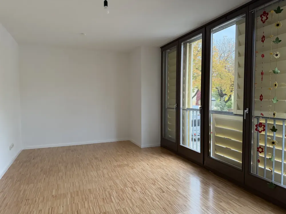 Modern 2-Room Apartment at the Historic Anger of Altkötzschenbroda