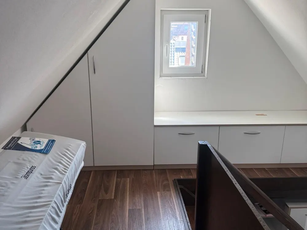 30 m² in Stuttgart-Wangen, 1-Zimmer-Wohnung nur für Frauen.