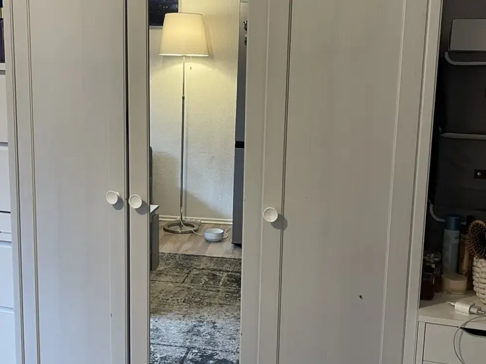 Nachmieter ab 15.10.2026 gesucht- Möblierte Wohnung