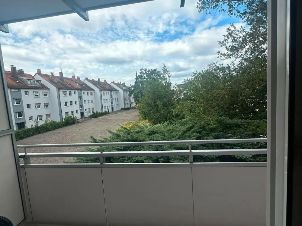 2-Zimmer-Wohnung mit Balkon & Einbauküche