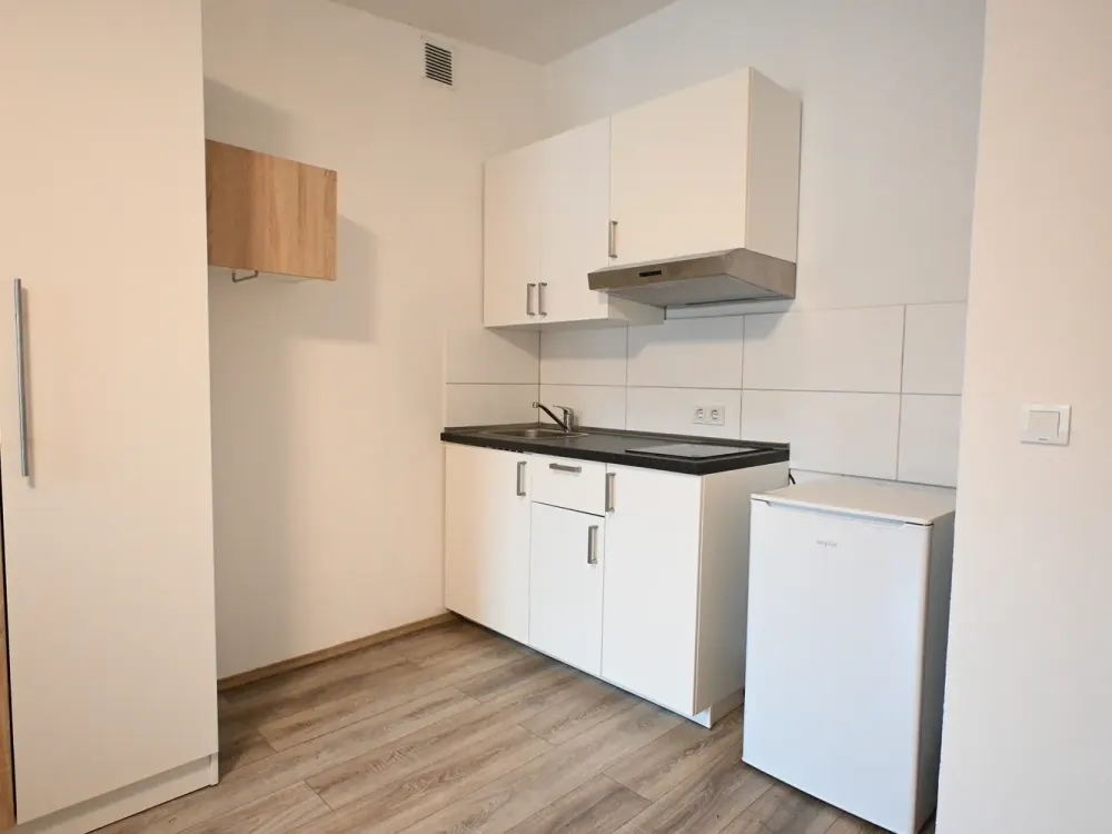DIREKTE UNI-NÄHE! Renoviertes Appartement in Bochum-Querenburg mit EBK!
