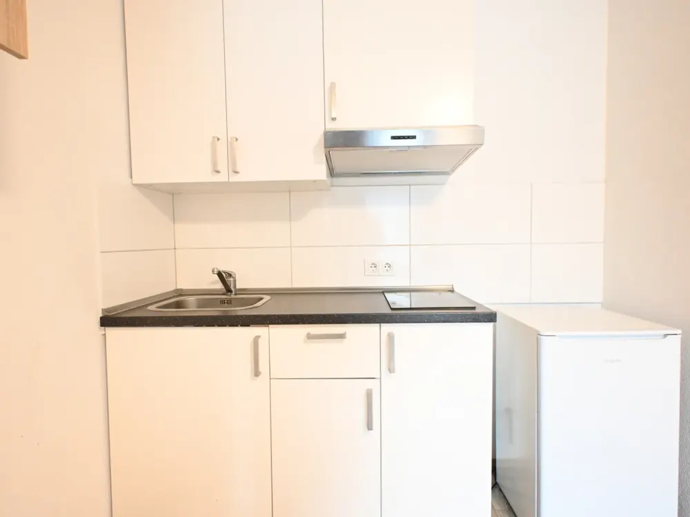 DIREKTE UNI-NÄHE! Renoviertes Appartement in Bochum-Querenburg mit EBK!