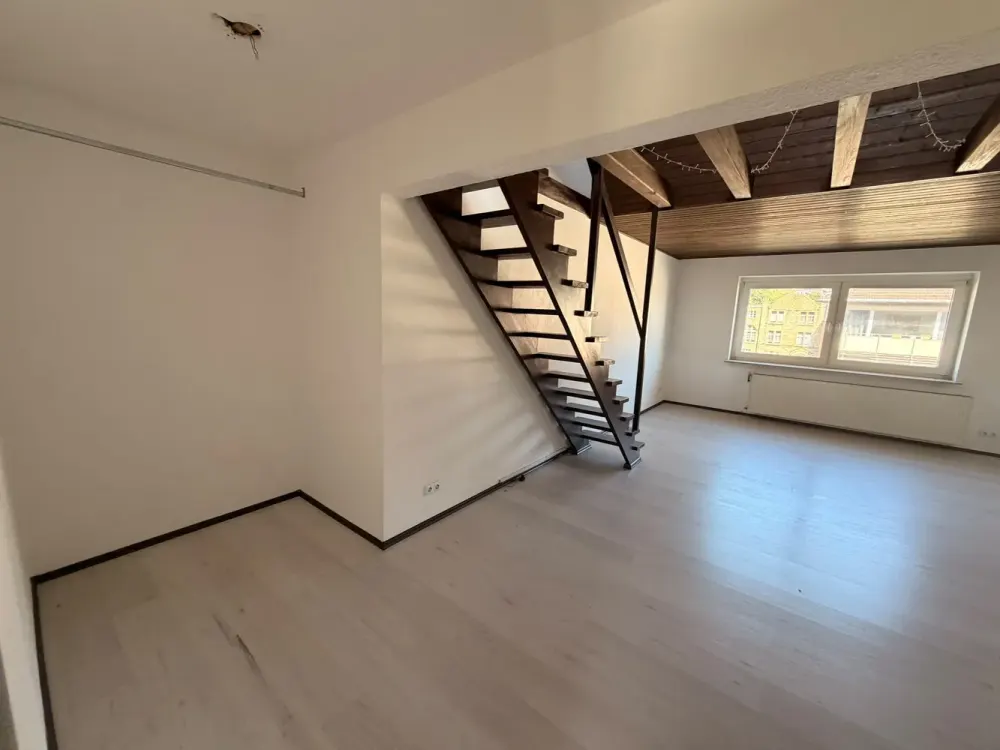 Wohnen auf zwei Ebenen, gemütliche Maisonettewohnung in zentraler Lage
