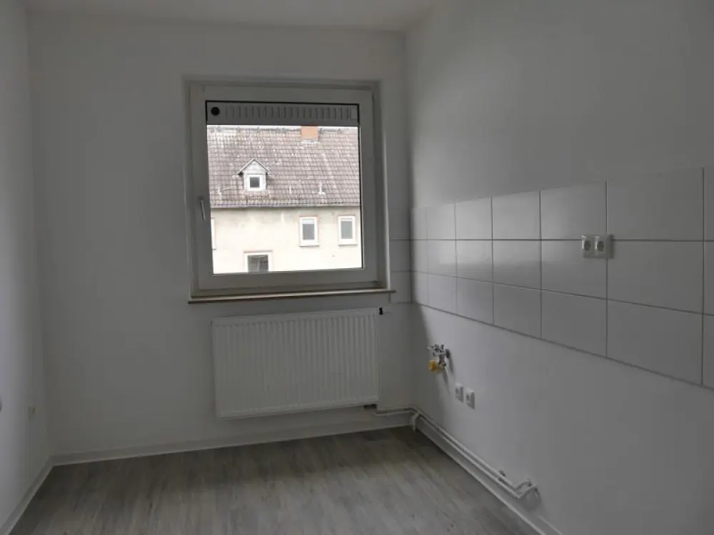 Schöne 3-Zimmer-Wohnung mit Tageslichtbad in Hanau-Großauheim zu vermieten