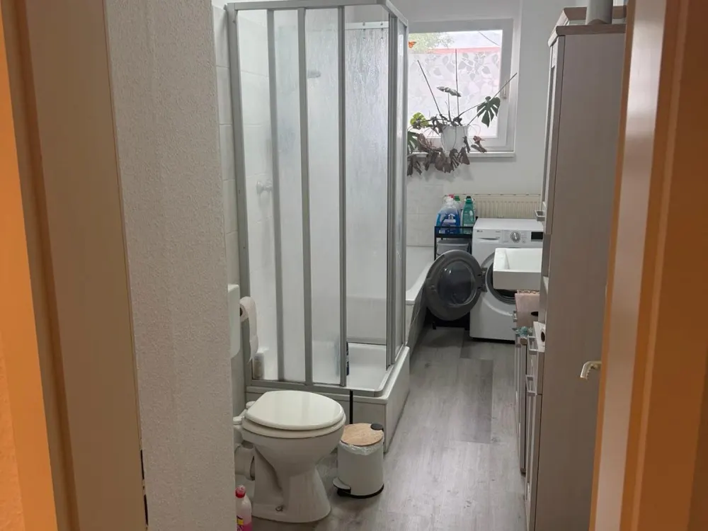 Helle möbilierte 2-Zimmer Wohnung auf Zeit zu vermieten