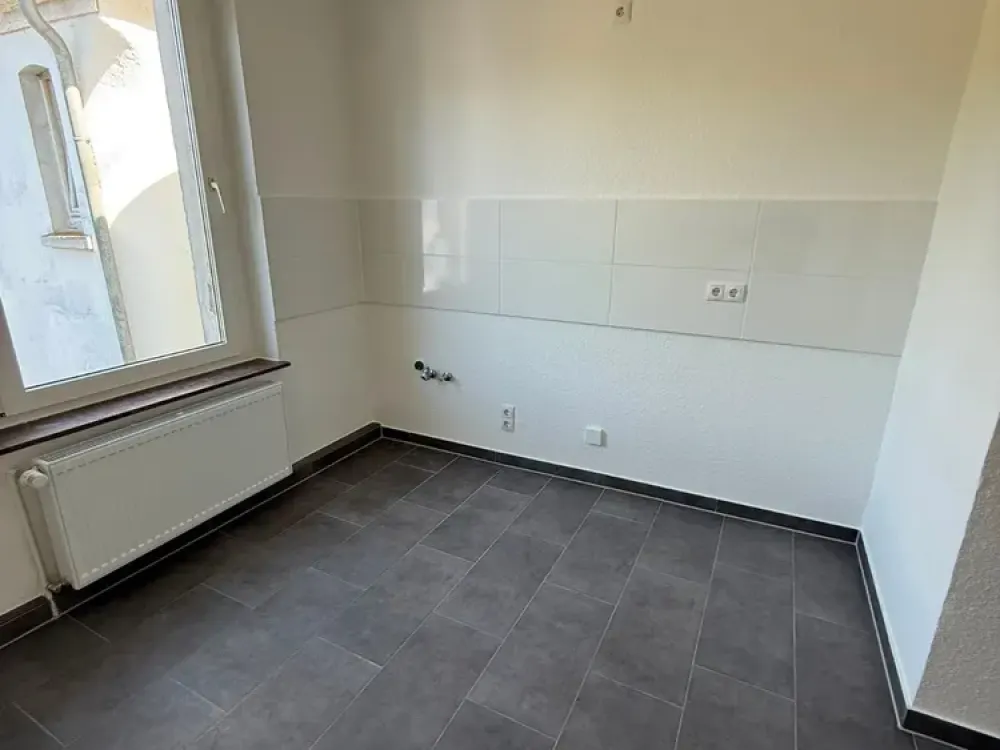 Schöne 4 Zimmer Wohnung mit Charme!