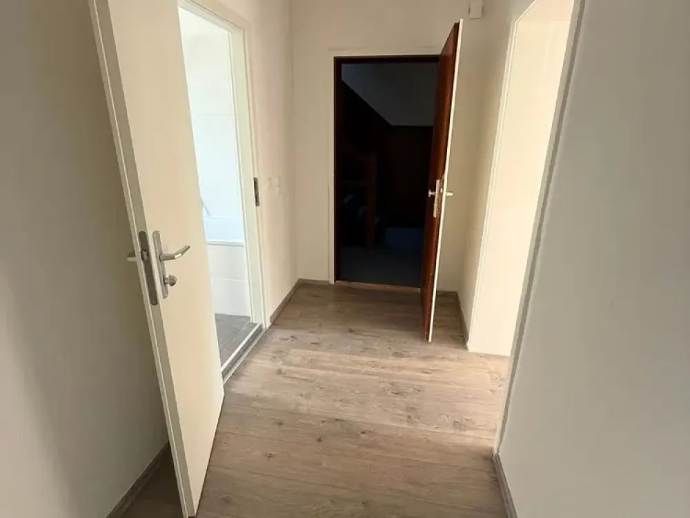 Schöne 4 Zimmer Wohnung mit Charme!