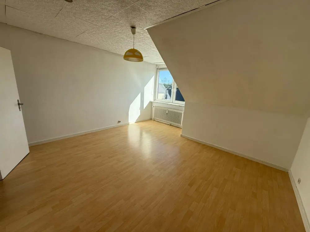 3 Zimmer-Dachgeschosswohnung sucht neuen Mieter