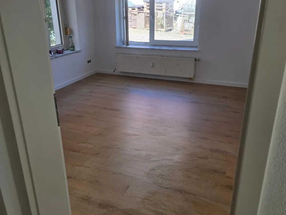 frisch renoviert, ruhige Lage - 3-Zimmer-Wohnung in Gerlingen