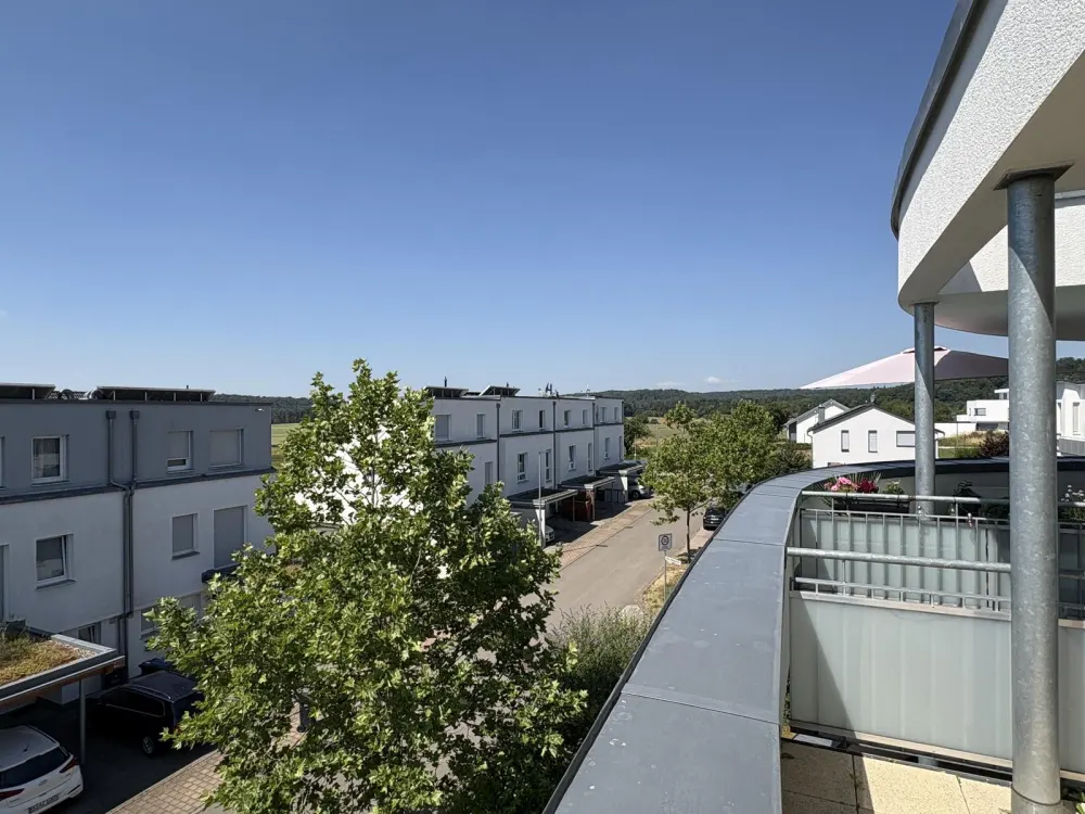 Neuwertige 3 Zimmerwohnung zu vermieten