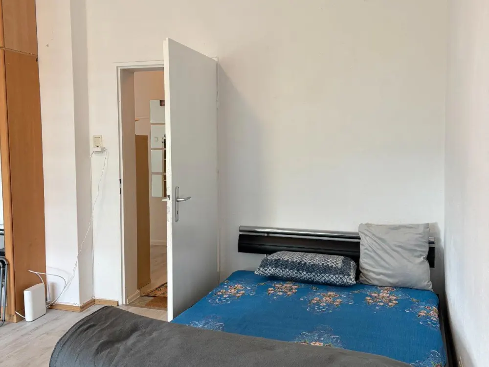 3 Room Apartment with Kitchen, Vorderer Westen near Tannenwäldchen with Fitted Kitchen / Furnished