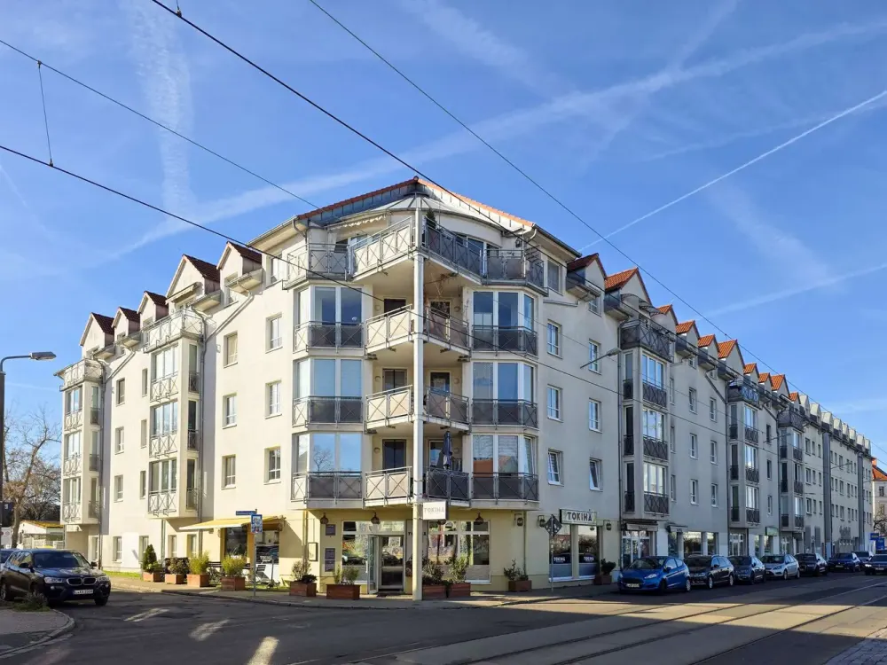 2 Rooms | Fully Furnished + Kitchen | Age-Appropriate | Elevator | Cellar