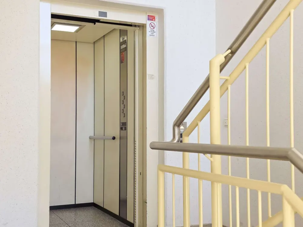 2 Rooms | Fully Furnished + Kitchen | Age-Appropriate | Elevator | Cellar