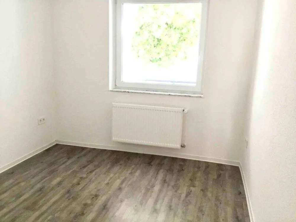 Renovierte 3-Zimmer-Wohnung mit Balkon