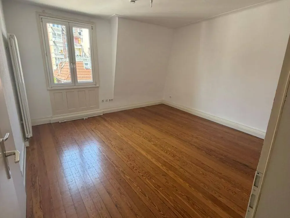 Wunderschöne 2-Zimmer Altbauwohnung in Gablenberg