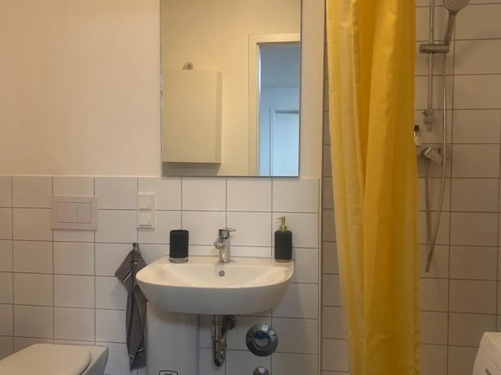 1 Zimmer Wohnung nur von 28 Sep bis 26 October 2026 verfügbar