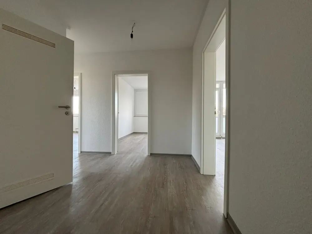 First occupancy after renovation: 3-room apartment with a view!