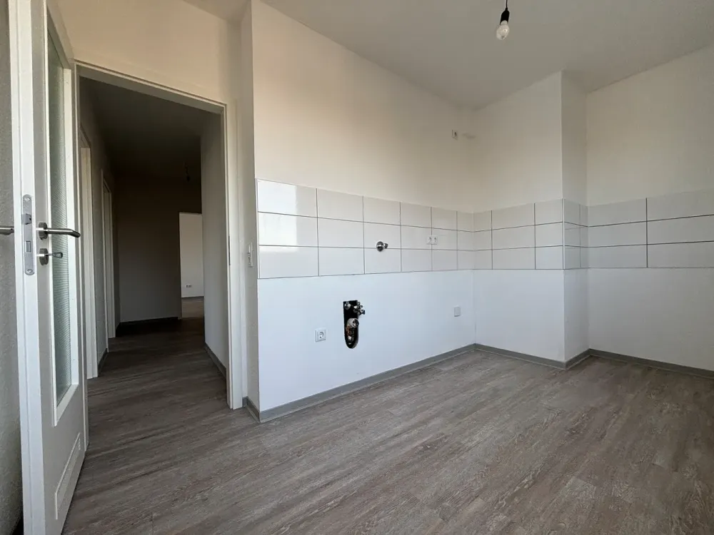First occupancy after renovation: 3-room apartment with a view!