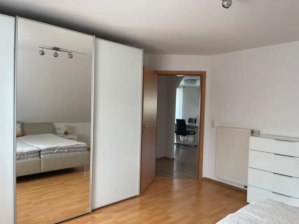 3-Zimmer-Dachgeschosswohnung, Max 2 Personen