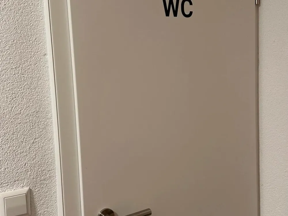 Frisch renovierte 5 Zimmer WG ab sofort Zimmer Nr. 5 frei