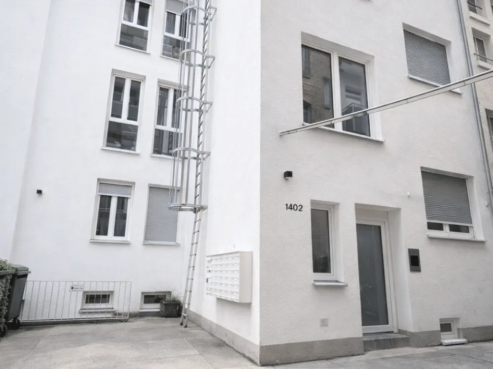 Mitten in STUTTGART ! Wunderschöne vollmöbilierte Studioapartments