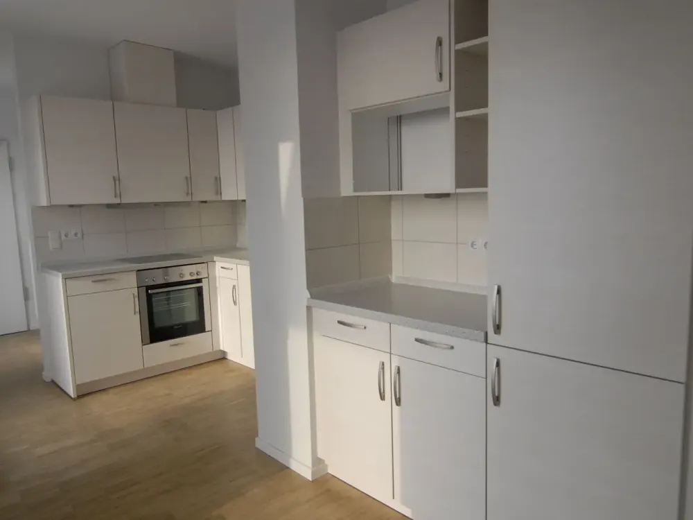 TRAUMHAFTE PENTHOUSEWOHNUNG! 3 Zimmer, offener Wohn-/Essbereich, riesige Dachterrasse!