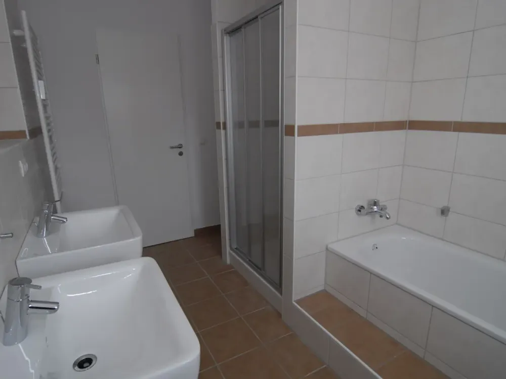TRAUMHAFTE PENTHOUSEWOHNUNG! 3 Zimmer, offener Wohn-/Essbereich, riesige Dachterrasse!