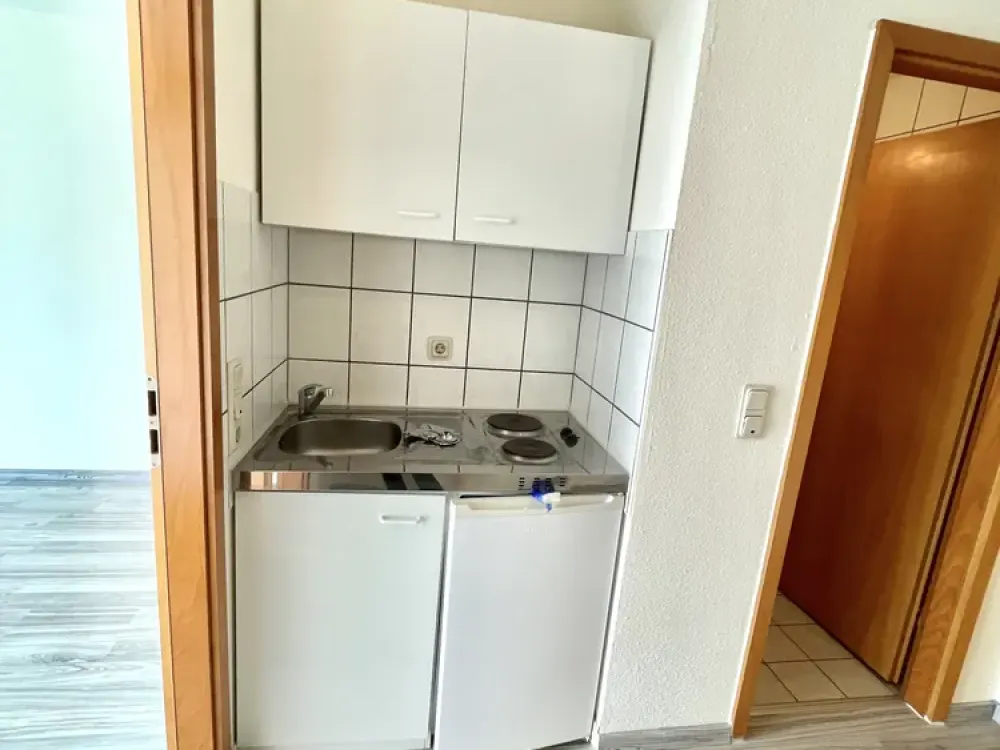 1-Zimmerwohnung mit Balkon und Garage