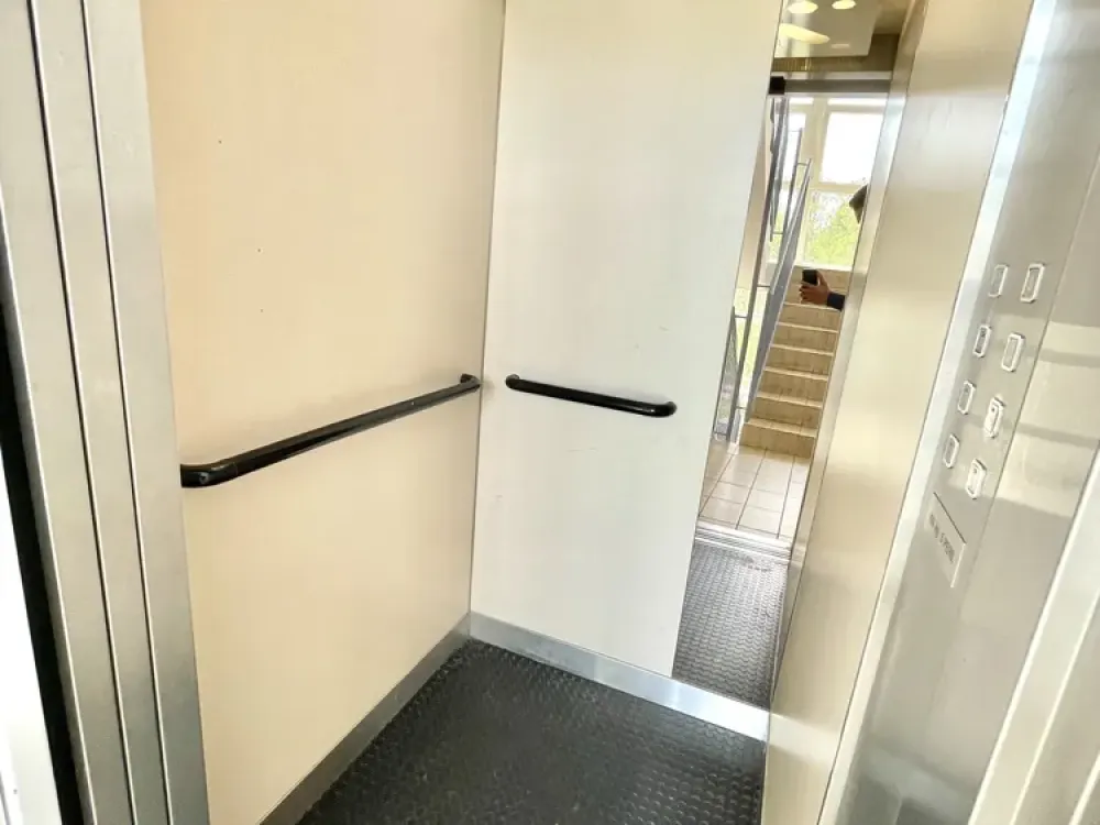 1-Zimmerwohnung mit Balkon und Garage