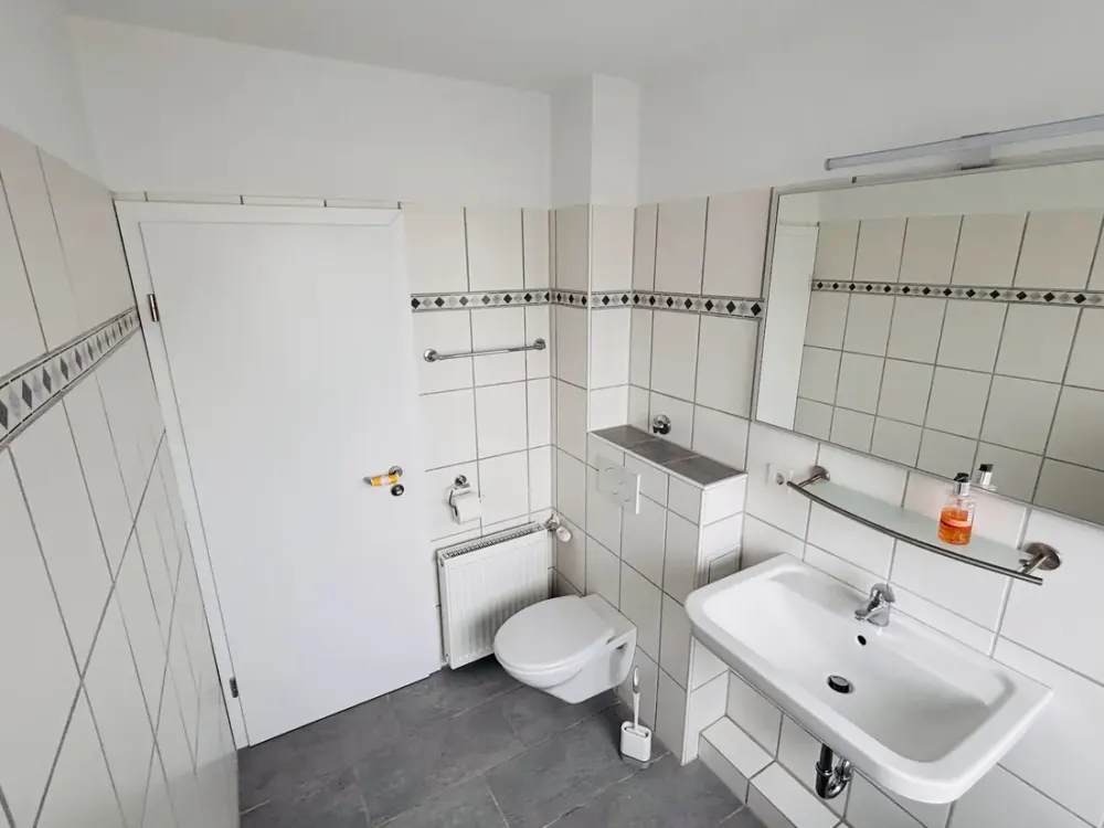 Renovierte 3-Zimmer Wohnung in Dormagen/Delhoven
