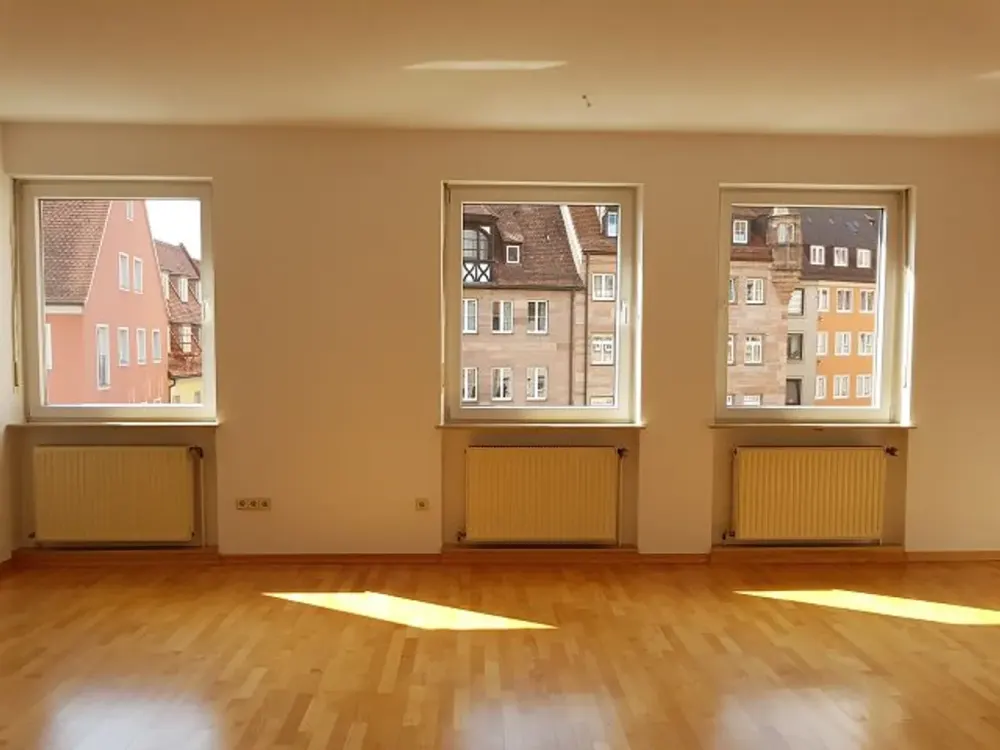 Ruhige 2-Zi.-W. am bekannten Albrecht-Dürer-Platz m. Balkon
