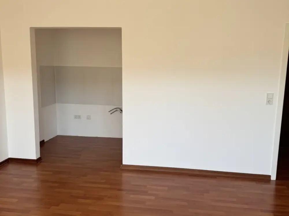Bright Studio Apartment with Spacious Terrace