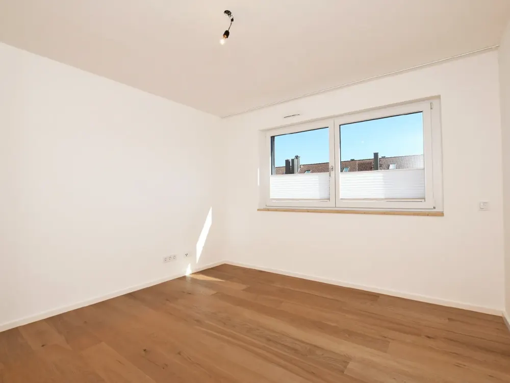 AIGNER - Hochwertige 2-Zimmer-Wohnung in Bogenhausen mit Einbauküche, Loggia & Tiefgarage
