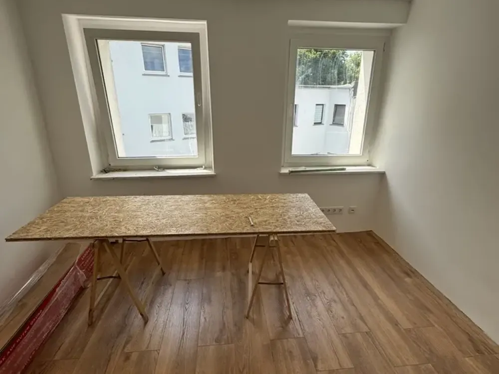 Kernsaniert in 2025: Ansprechende 3-Raum-Wohnung mit gehobener Innenausstattung in Krefeld