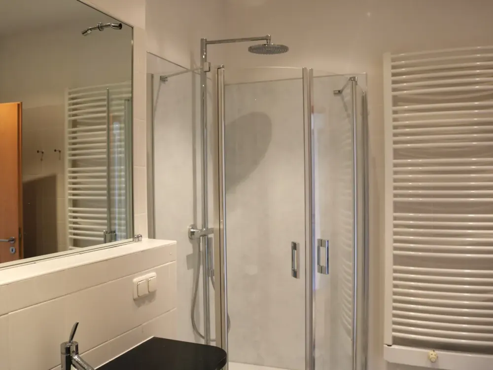 3 Zimmer Wohnung teilmöbliert in Frankfurt - Bockenheim