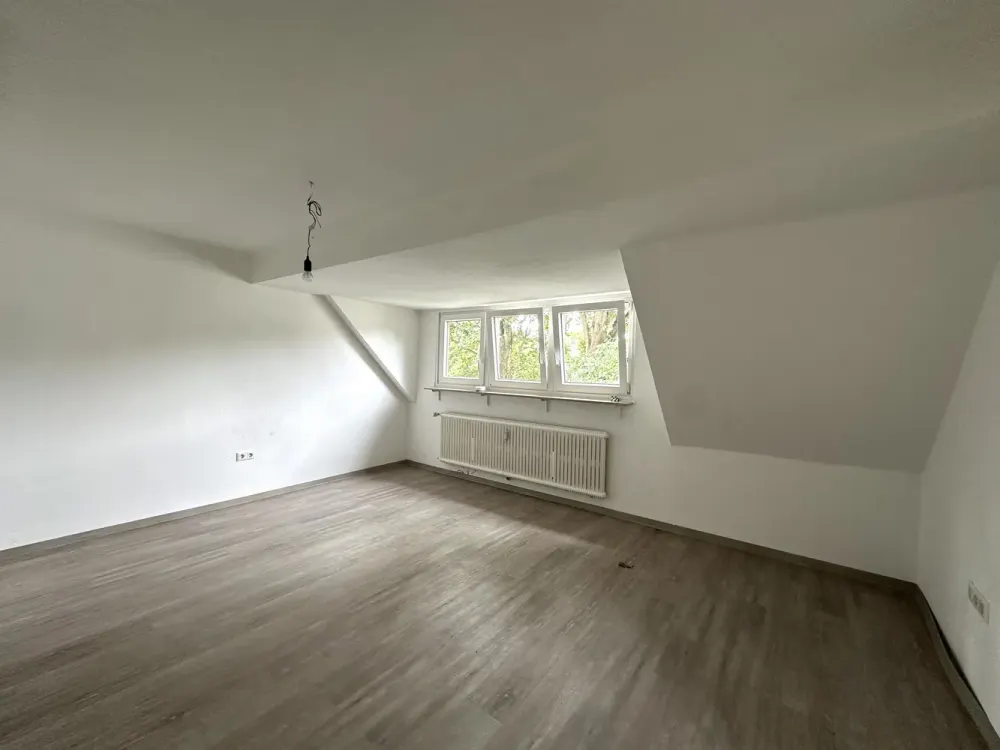 New apartment, new luck! 2-room apartment with a view.