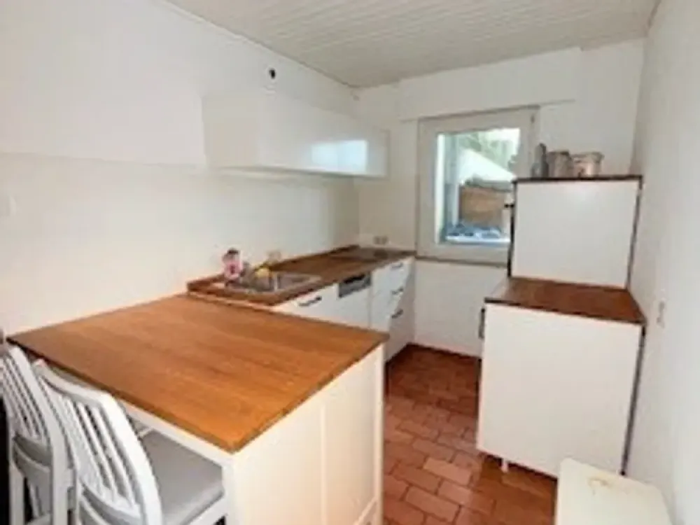 Gepflegte 2,5-Zimmer-Wohnung mit 2 Terrassen in ruhiger Lage
