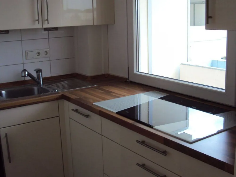 Geräumige und ruhige 1 Zimmer Wohnung
