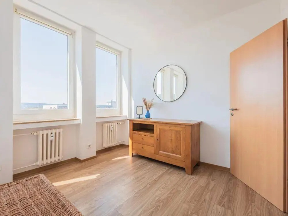 Large Family Apartment Nostalgia near Kassel Central Station