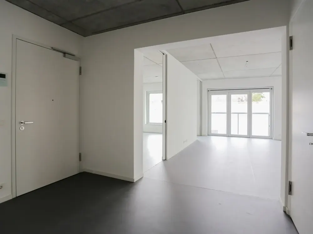 Dream Apartment in Mitte over 150 m² - for Space Lovers & Individualists